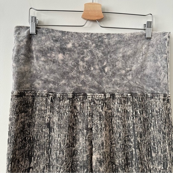 XCVI-Dark Dye Tye Crinkle High Waist Fold Over Wide Leg Cropped Pants - Picture 8 of 12